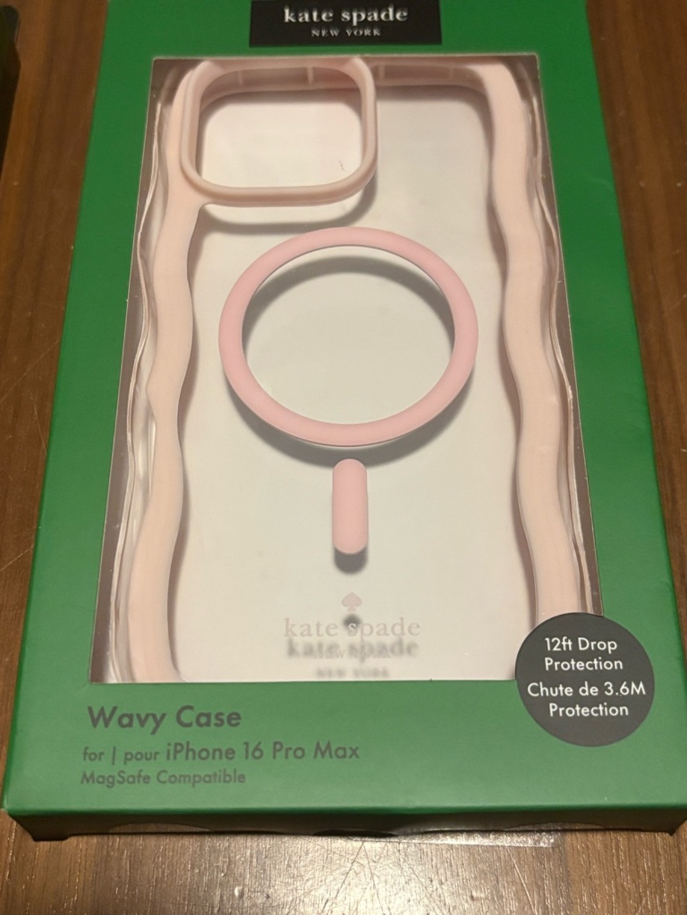kate Spade wavy case clear back with pale pink trim for iPhone 16 pro Max. New